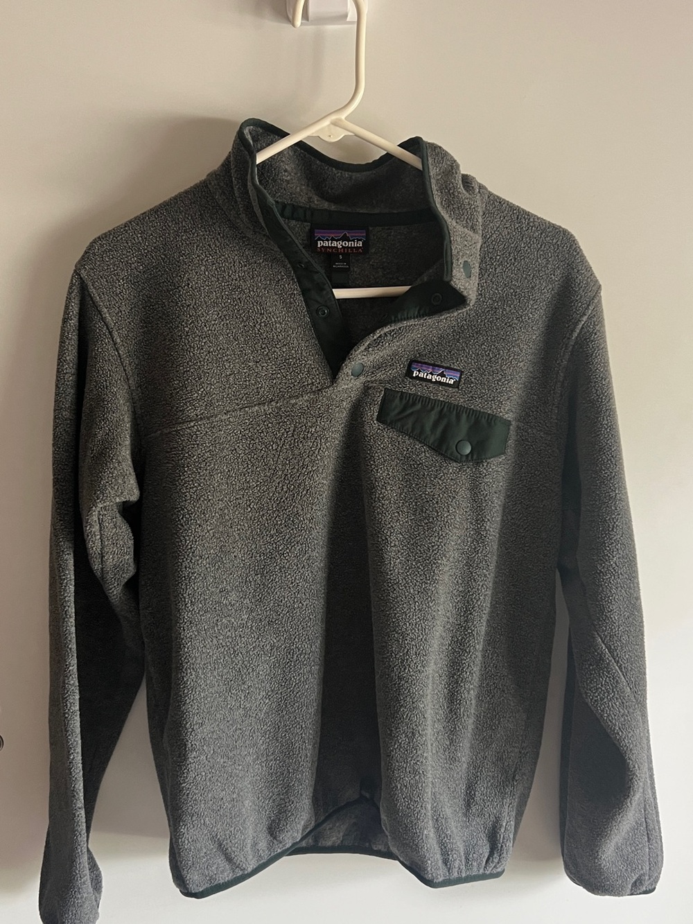 Patagonia Gray Synchilla Fleece Pullover